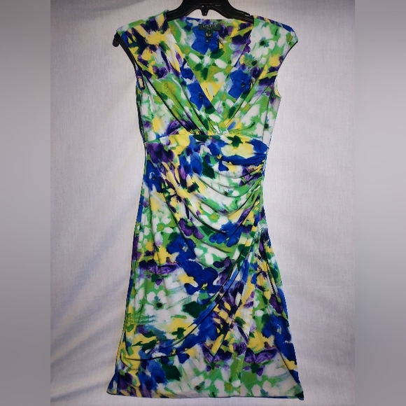 Lauren Ralph Lauren Dresses & Skirts - Lauren Ralph Lauren floral pattern sleeveless dress‎ size 2